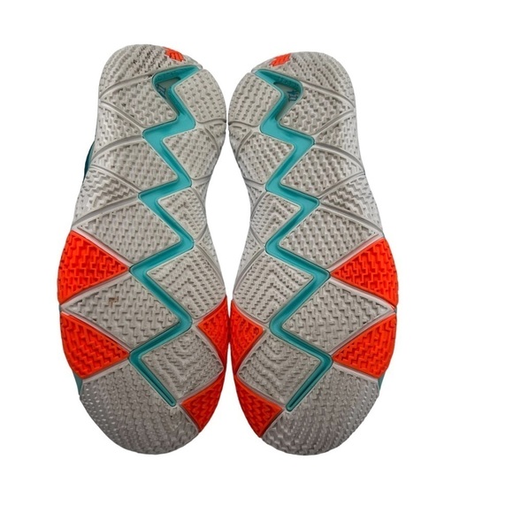 Nike Light Aqua Kyrie 4 Power Is Female Basketball Shoes Size 9 Men's - Picture 8 of 8